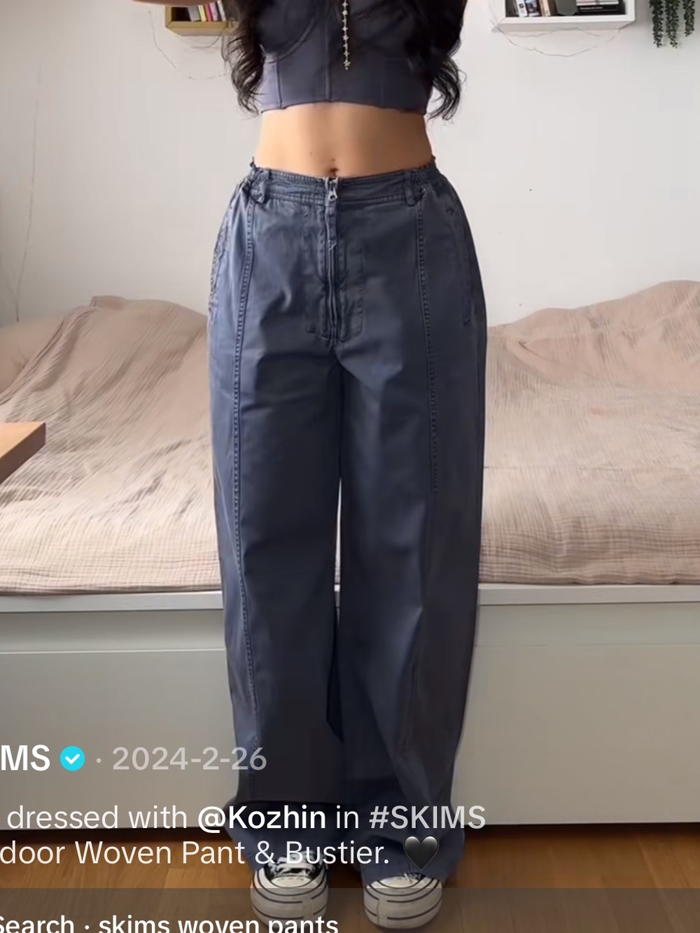 SKIMS OUTDOOR VINTAGE WOVEN ZIPPERED CARGO WIDE LEG PANTS IN ASH GREY XS NWOT